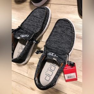 Hey Dude loafers NWT